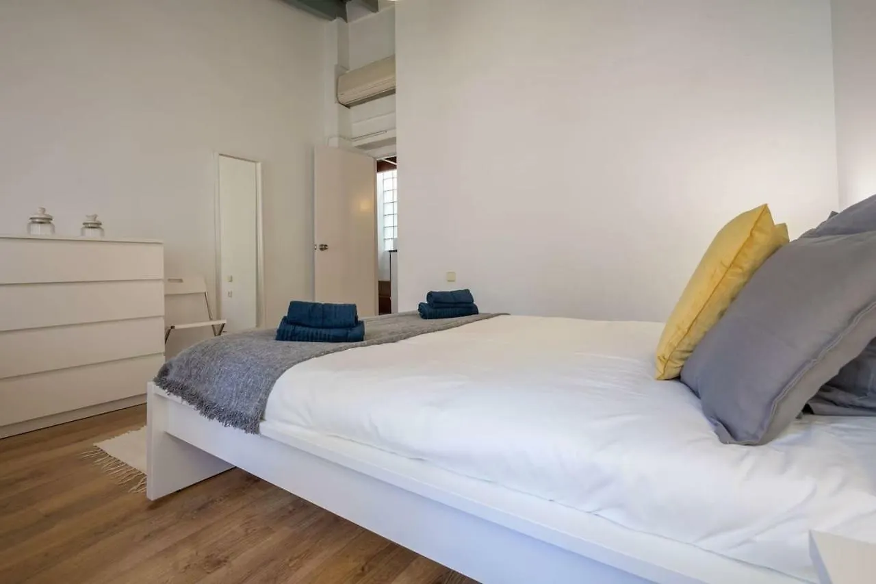 Corral Casa Grande Oasis Hotel Seville Apartment